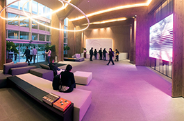 Av Multimedia Experience - Bradesco